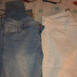 two hollistr  jeans ! size 13R